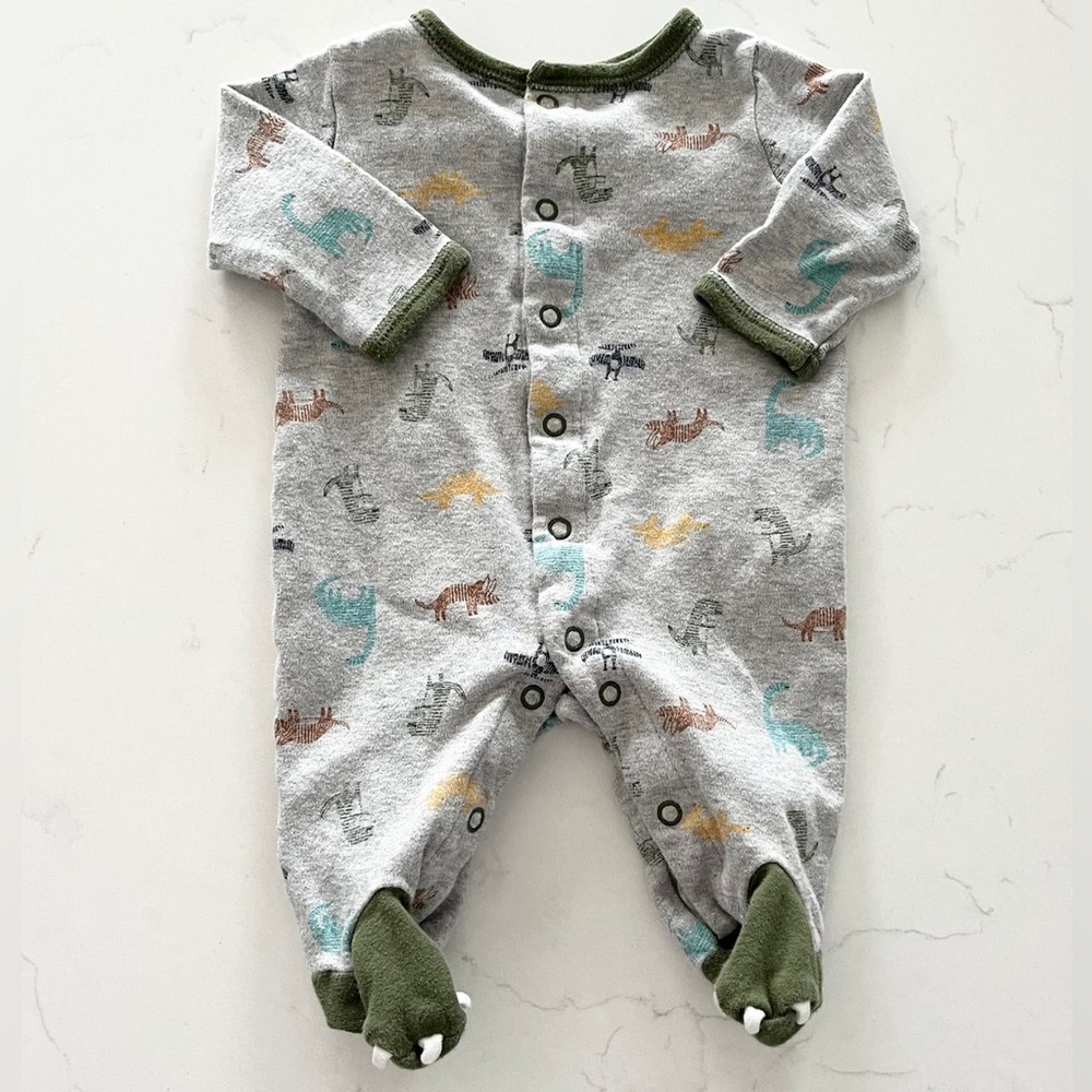 Carter’s baby pajama size Preemie
